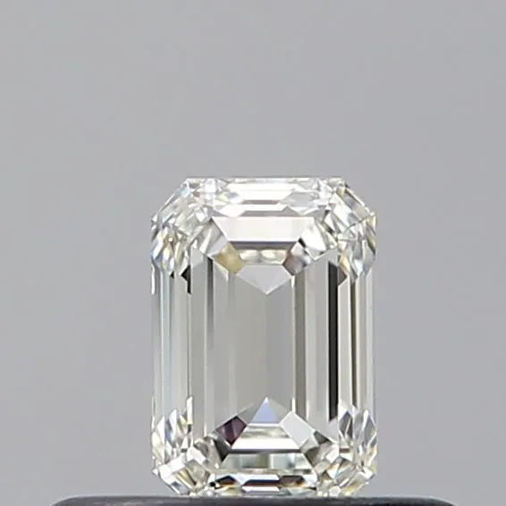 0.30ct Emerald Natural Diamond (Colour I, Clarity VVS1, GIA Certified)