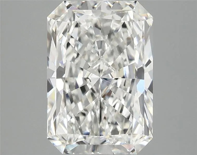 2.87ct Radiant Lab Grown Diamond (Colour E, Clarity VVS2, IGI Certified)