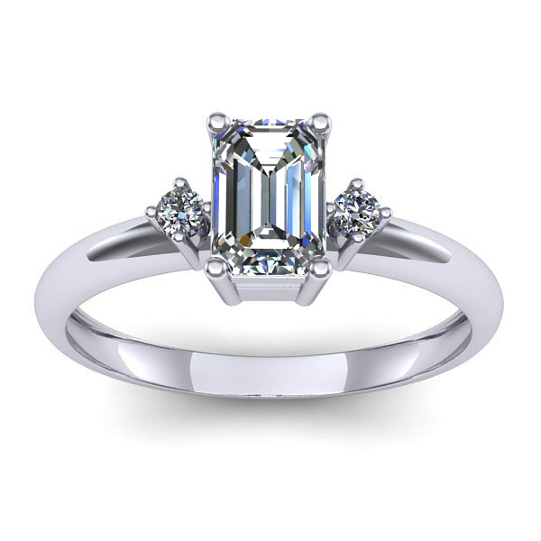 Inel de logodna cu diamant emerald cut