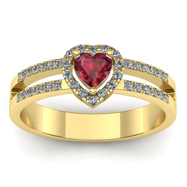 Inel cu rubin inima