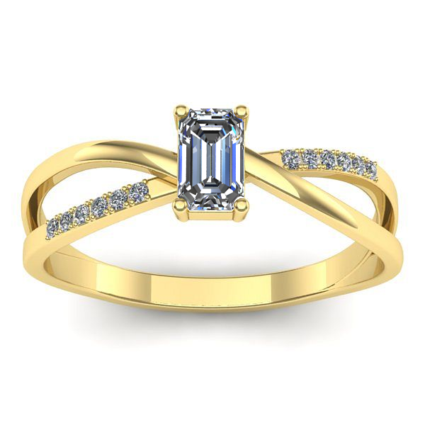 Inel de logodna cu diamant emerald cut