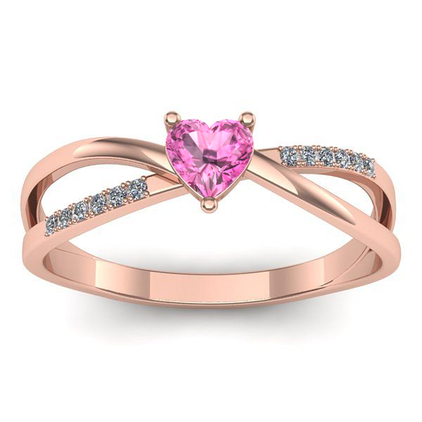 Inel cu safir roz inima