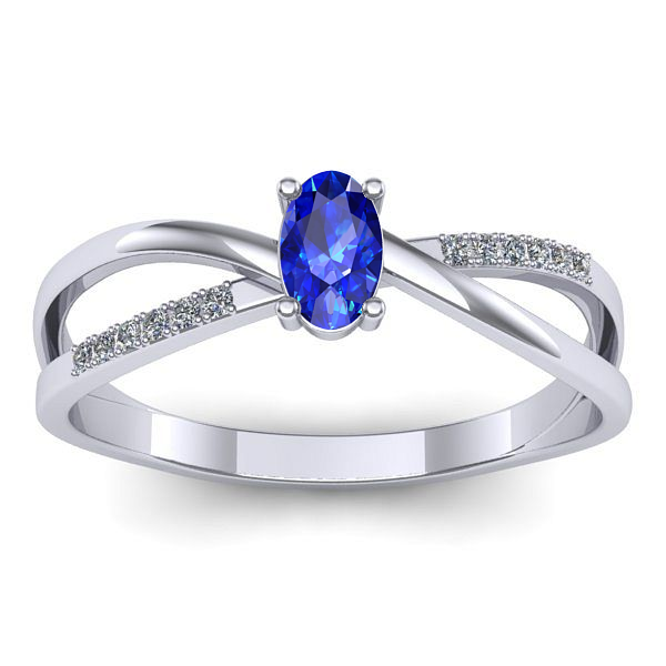 Inel cu safir oval
