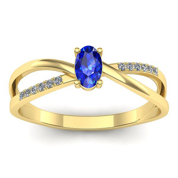 Inel cu safir oval
