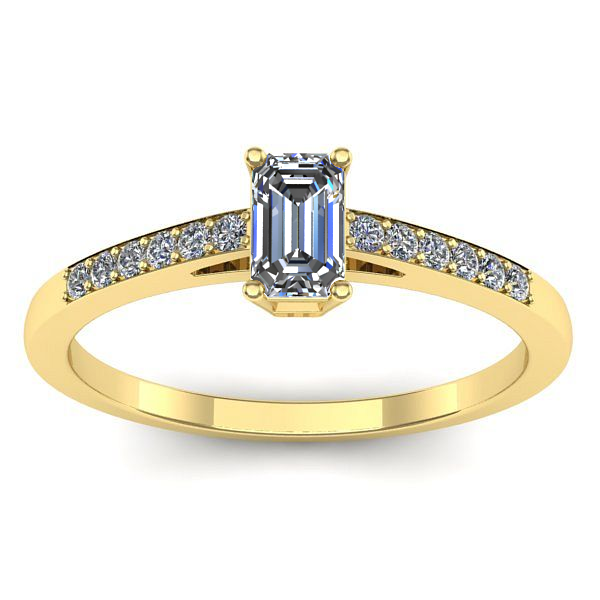 Inel de logodna cu diamant emerald cut