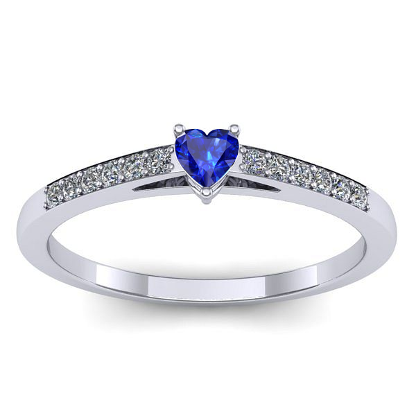 Inel cu safir inima
