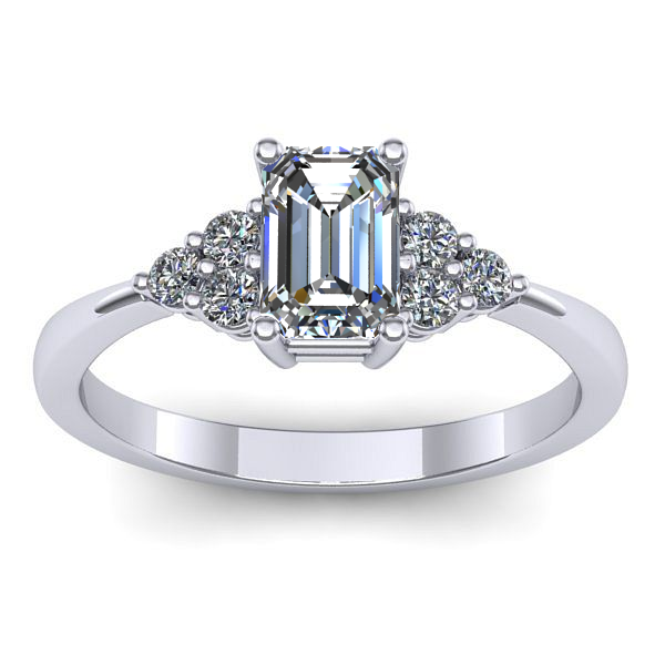 Inel de logodna cu diamant emerald cut