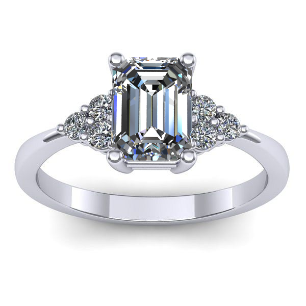 Inel de logodna cu diamant emerald cut