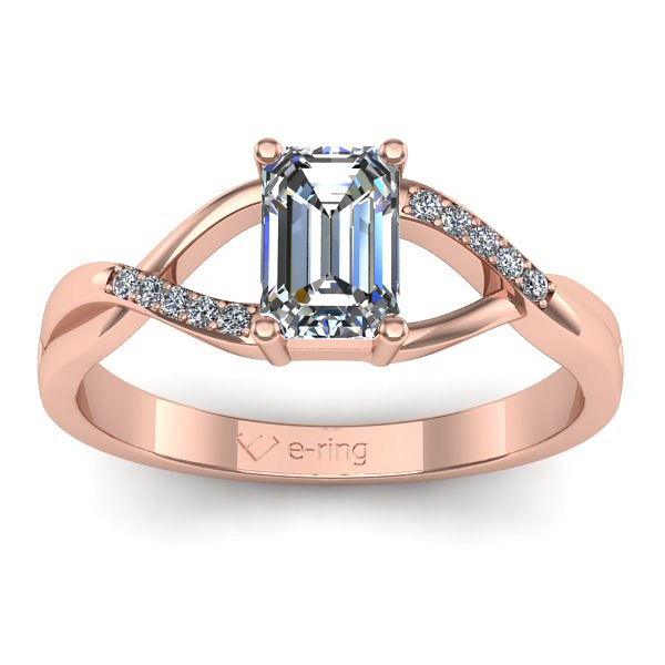 Inel de logodna cu diamant emerald cut
