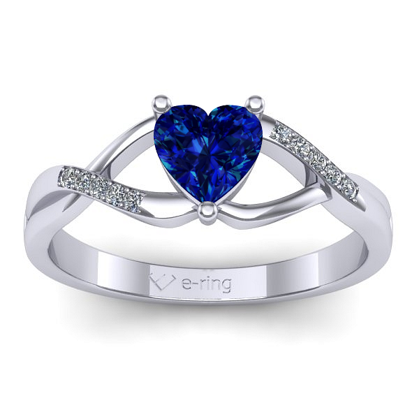 Inel de logodna cu safir inima