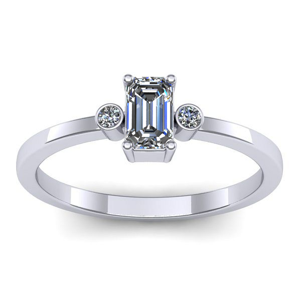 Inel cu safir alb dreptunghiular