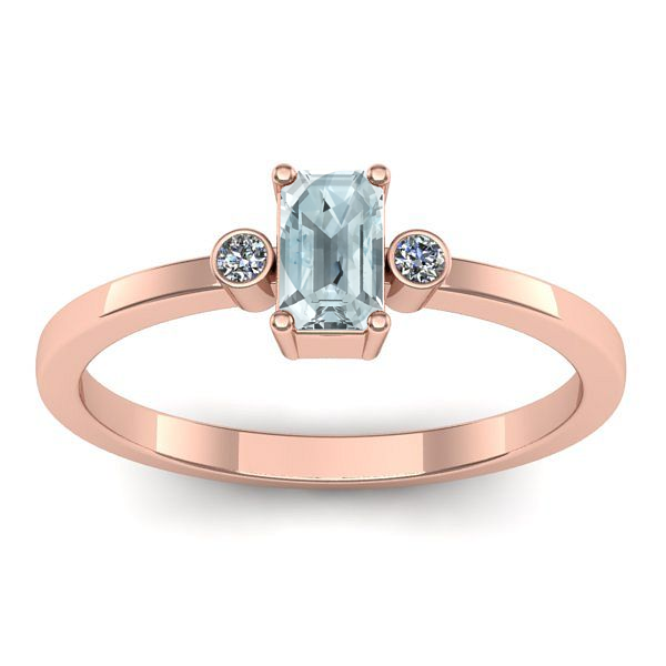 Inel cu aquamarin dreptunghiular