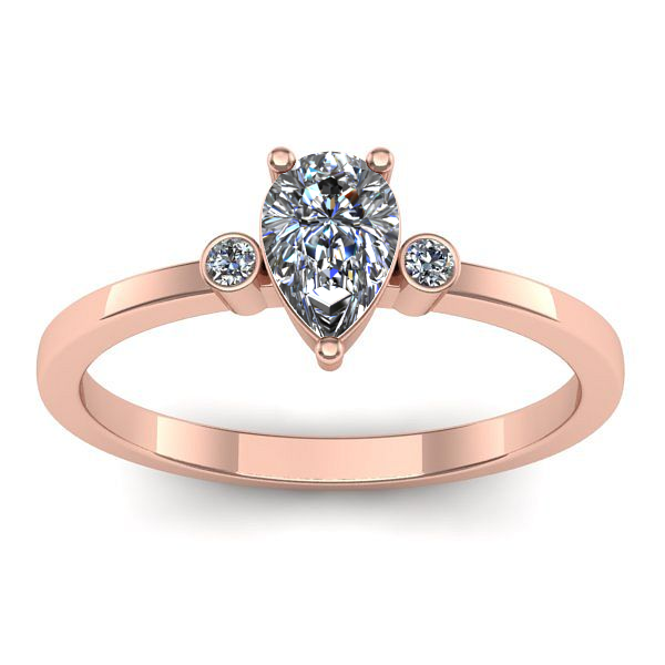 Inel cu safir alb lacrima