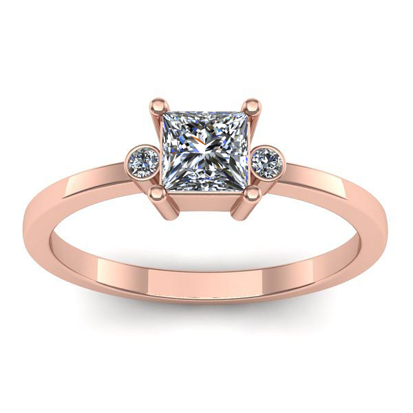 Inel cu diamant patrat