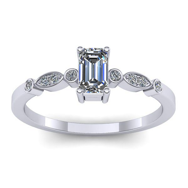 Inel de logodna cu diamant emerald cut
