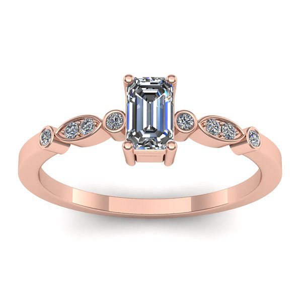Inel de logodna cu diamant emerald cut
