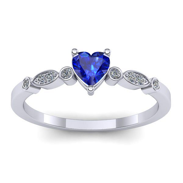 Inel de logodna cu safir inima