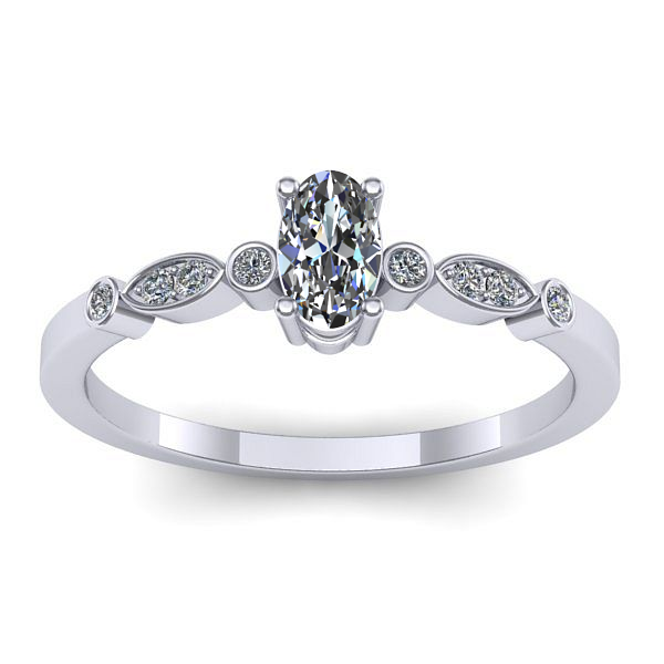 Inel de logodna cu diamant natural oval