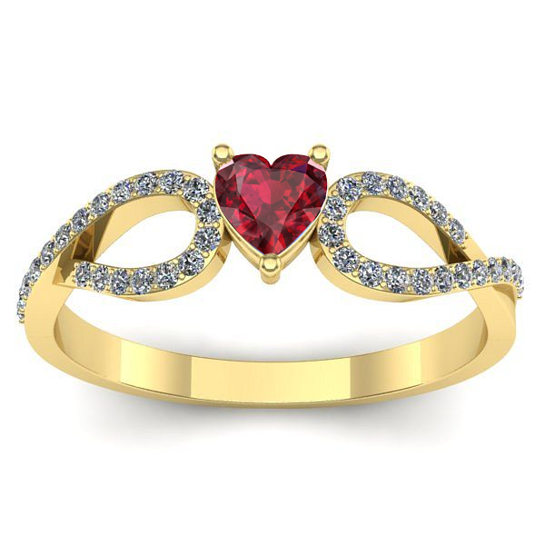 Inel cu rubin inima