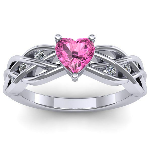 Inel cu safir roz inima