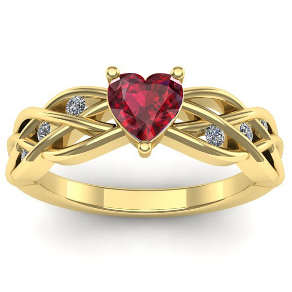Inel cu rubin inima