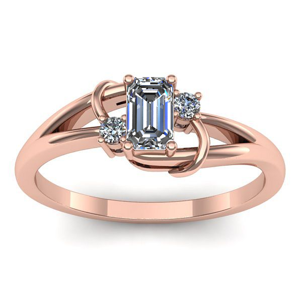 Inel de logodna cu diamant emerald cut