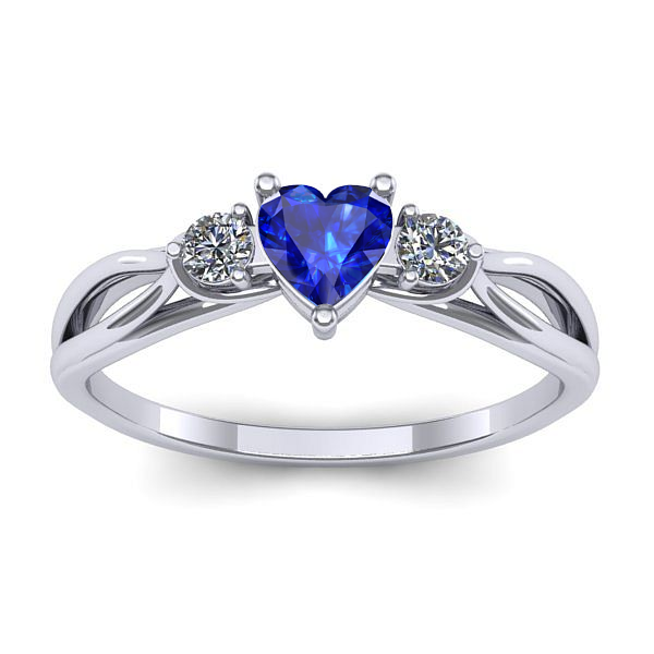 Inel cu safir inima