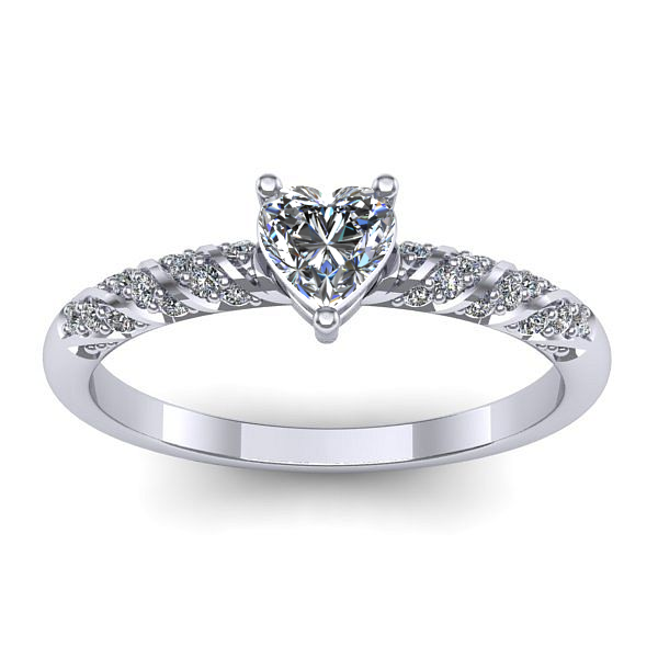 Inel cu safir alb inima