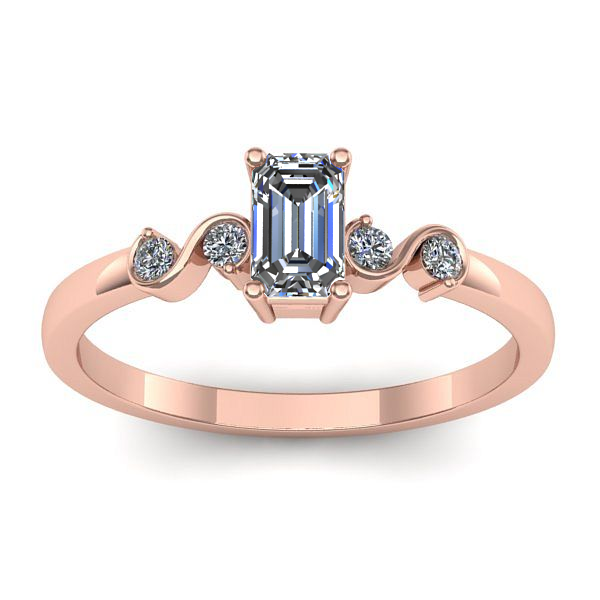 Inel de logodna cu diamant emerald cut