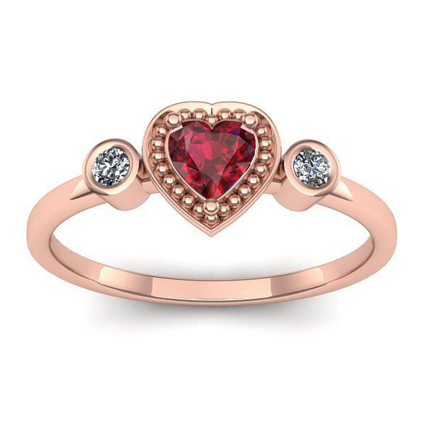 Inel cu rubin inima
