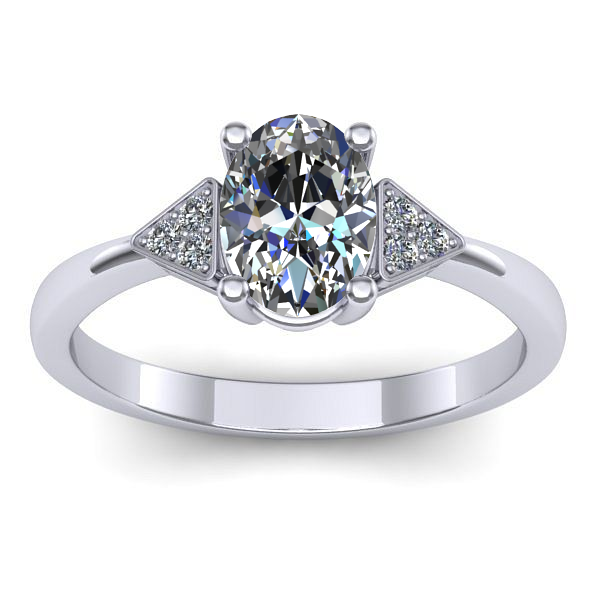 Inel cu safir alb oval