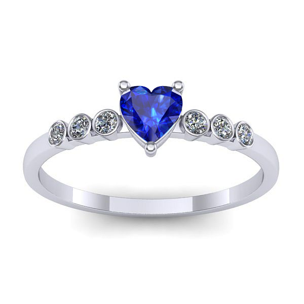 Inel cu safir inima