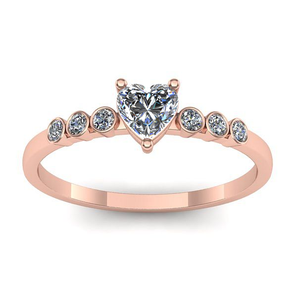 Inel de logodna cu diamant inima