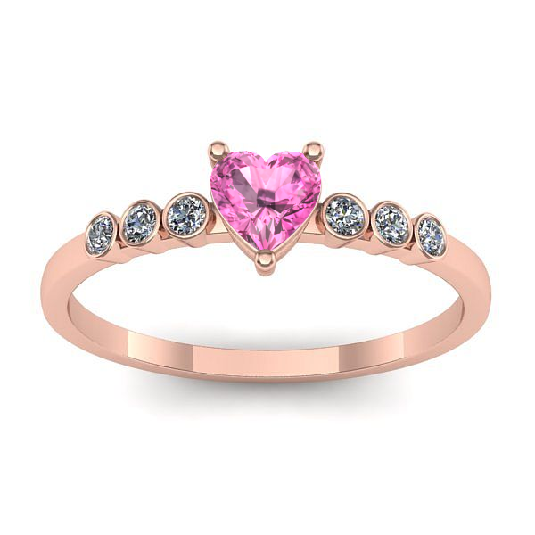Inel cu safir roz inima
