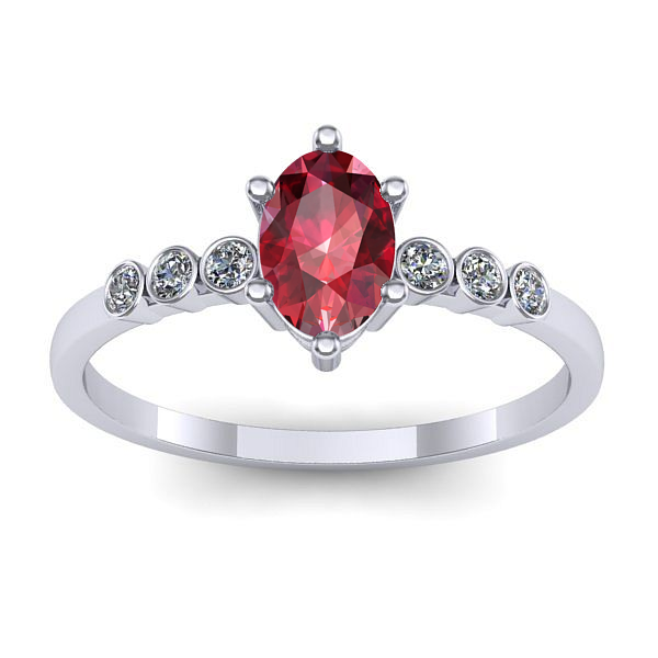 Inel cu rubin oval