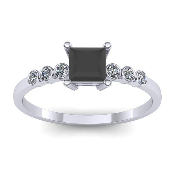 Inel cu diamant negru patrat