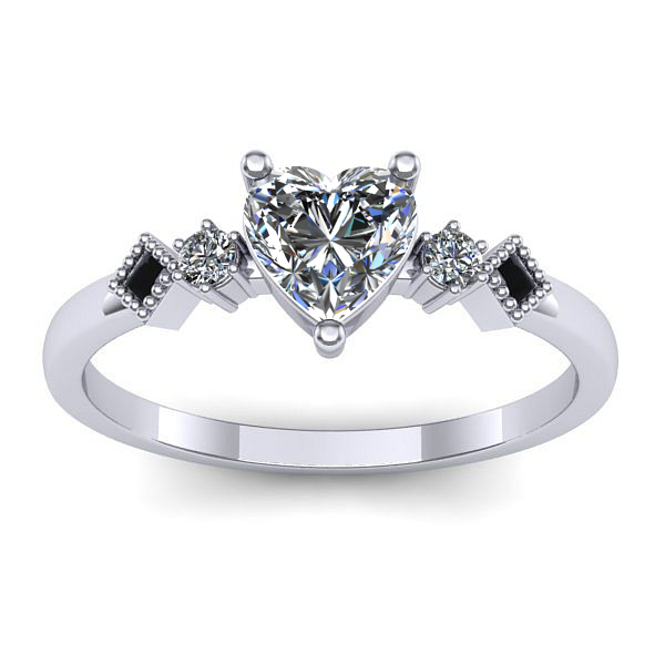 Inel cu safir alb inima