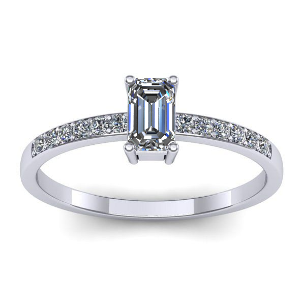 Inel de logodna cu diamant emerald cut