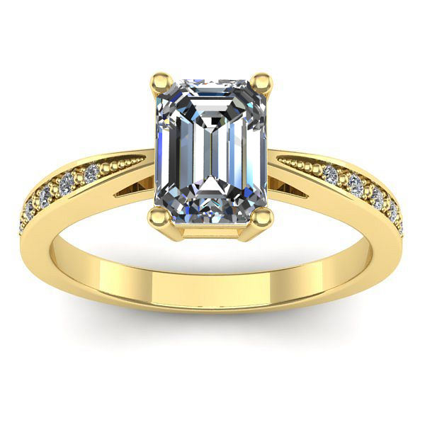 Inel de logodna cu diamant emerald cut