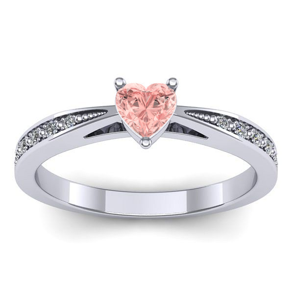 Inel cu diamant de laborator roz inima