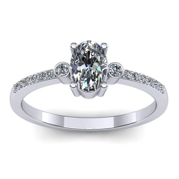 Inel cu diamant de laborator oval