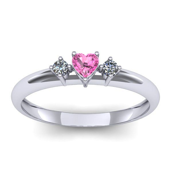 Inel cu safir roz inima