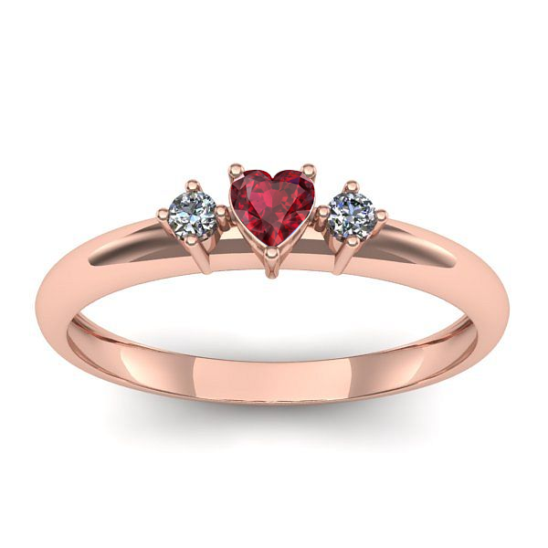 Inel logodna cu rubin inima