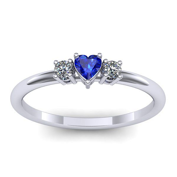 Inel cu safir inima