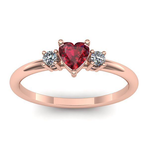 Inel cu rubin inima