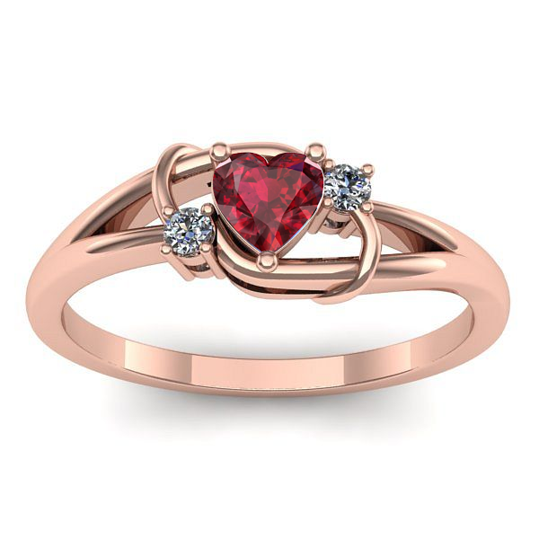 Inel de logodna cu rubin inima