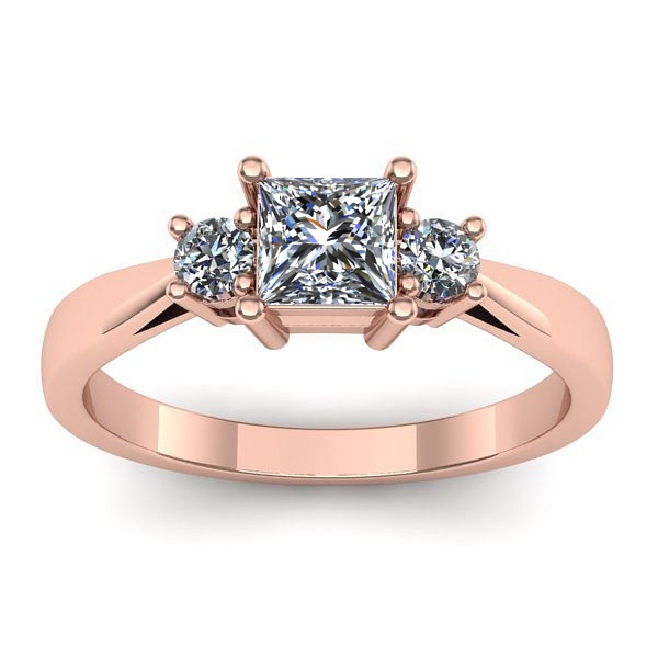 Inel cu diamant patrat