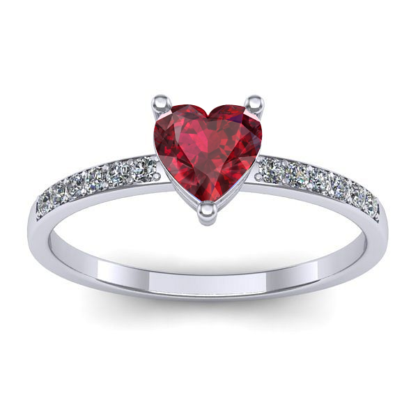 Inel cu rubin inima