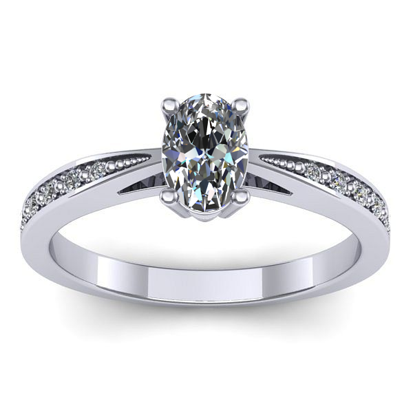 Inel cu safir alb oval