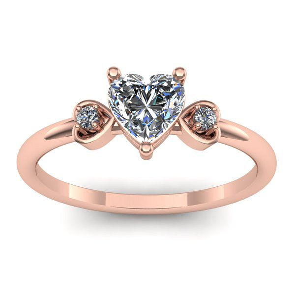 Inel de logodna cu diamant de laborator inima